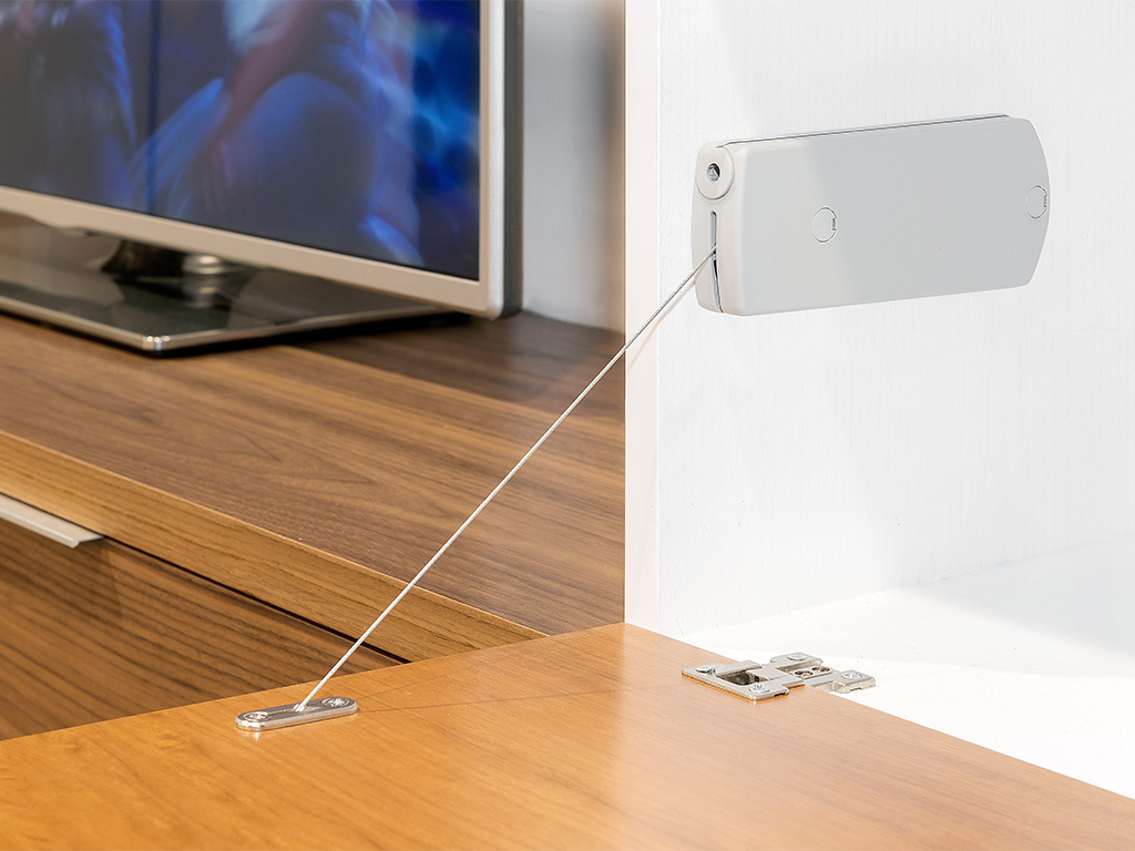 High-quality flap fitting with cable pull, load capacity: 6 kg (13 lbs), surface: grey, 1010421. Robust rope flap holder for furniture flaps, cabinet flaps, secretary flaps, bar flaps and much more, by EMUCA - Image 5