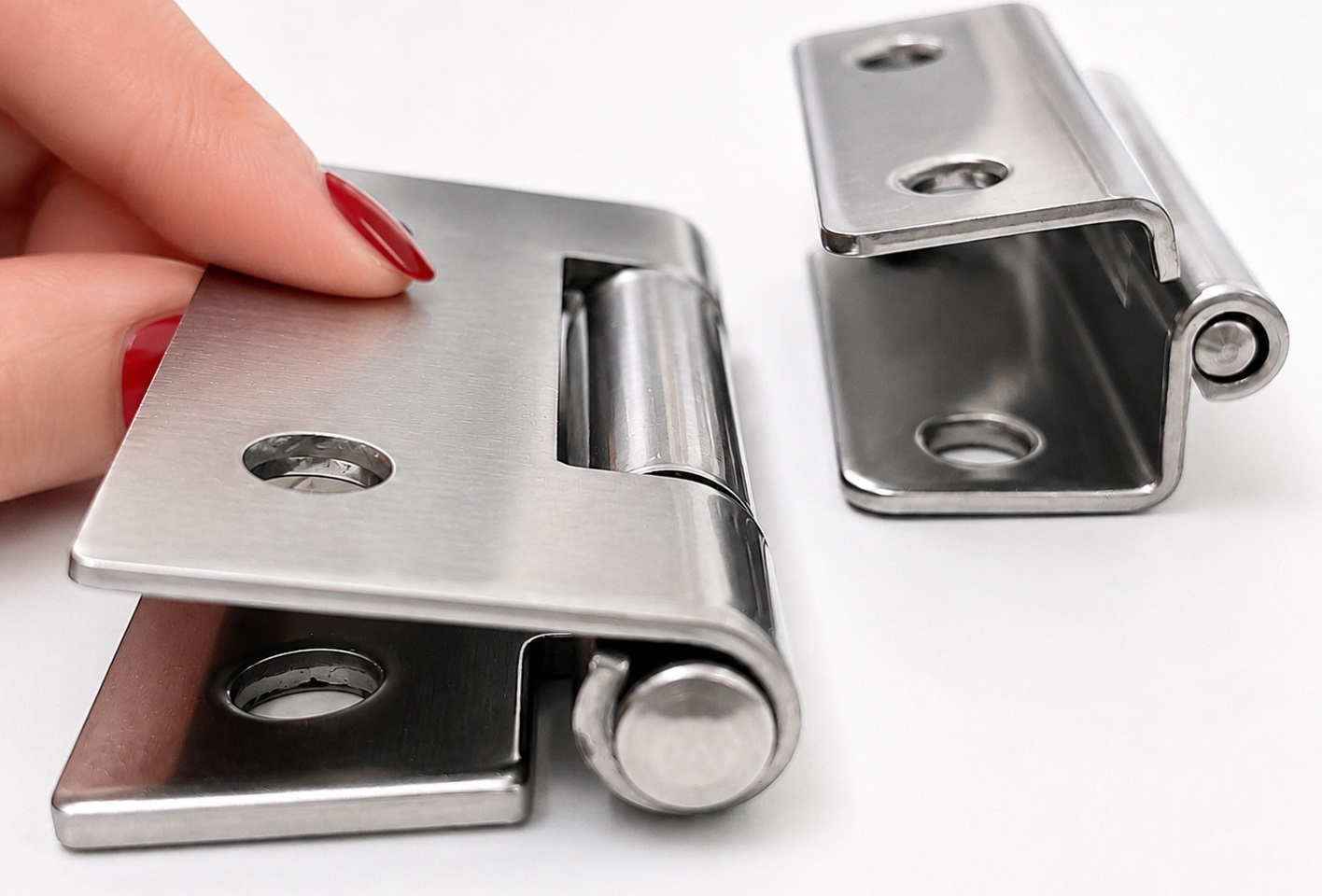 2pcs compact offset hinge, made of SUS304 stainless steel, load capacity: 4.5kg (10lbs), 35mm (1-3/8"), TH-25SUS. Robust offset hinge for thick doors, enclosure doors, maintenance hatches, and more, by TOCHIGIYA (Japan) - Image 4